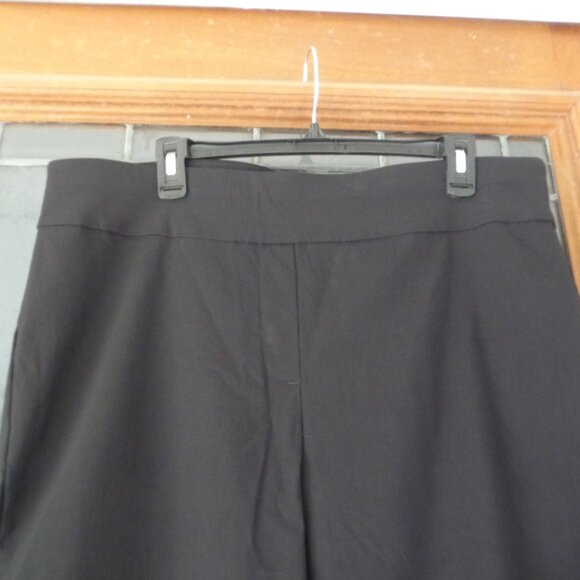 RUBY RD. BLACK PULL ON STRETCH CAPRI 18W - Picture 4 of 13